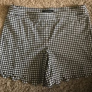 Zac & Rachel women’s plaid shorts